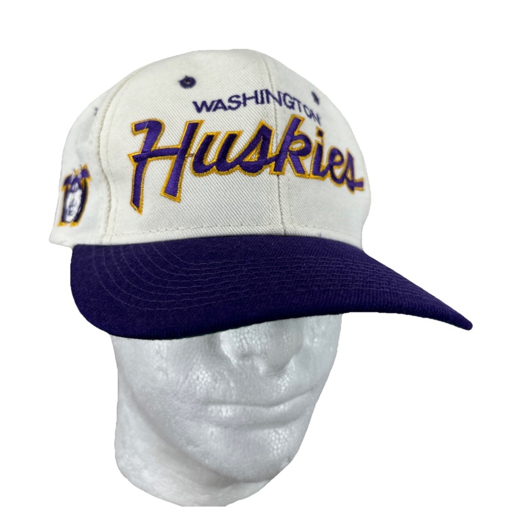 Vintage University of Washington Huskies Sports Specialties Script‎ Snapback Hat